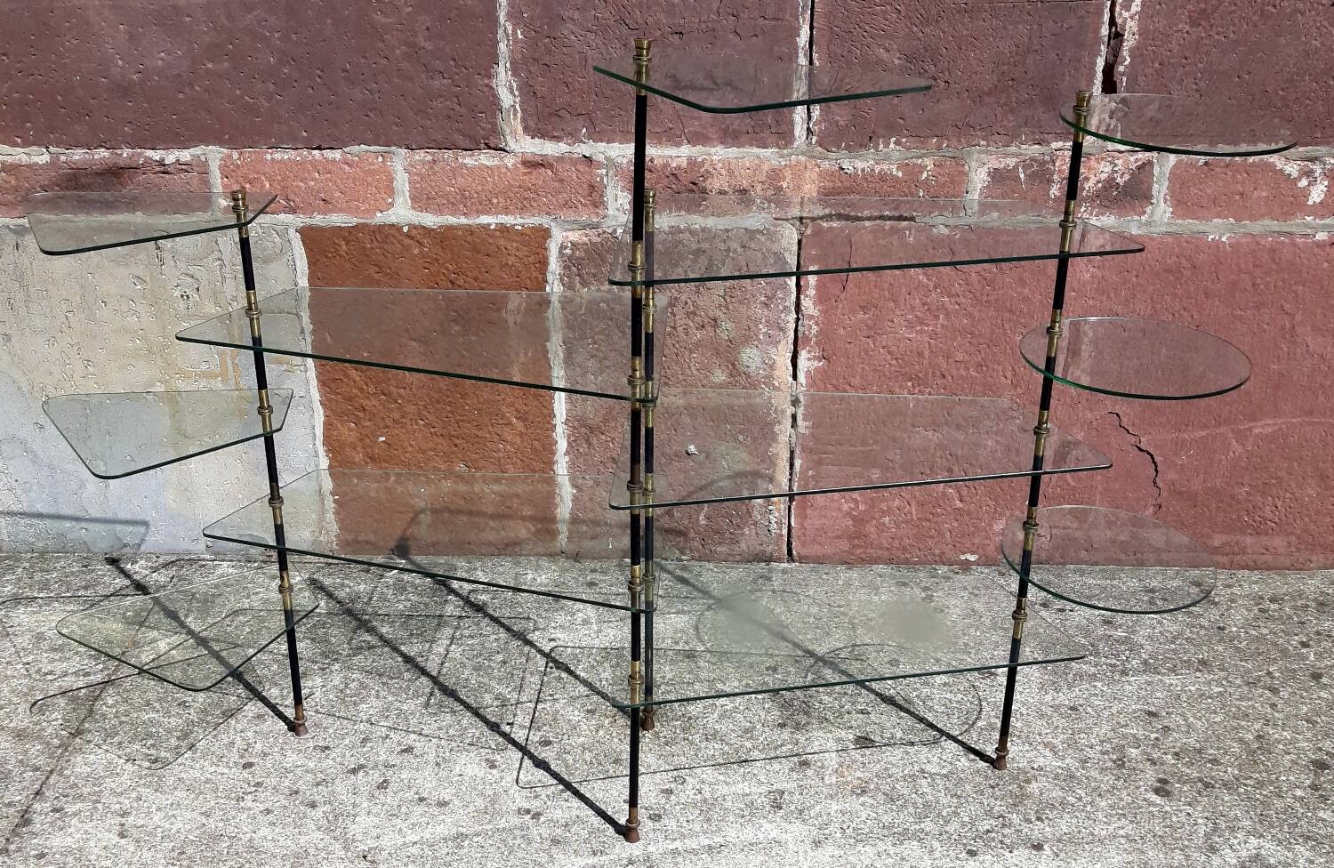 Glass display case (or counter). (1950s/60s)