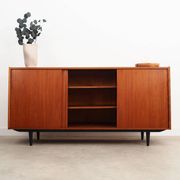 Buffet en teck, design danois, années 1970, production : Danemark
