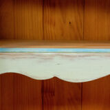 Buffet shelf waxed countryside