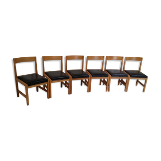 Lot de six chaises en bois