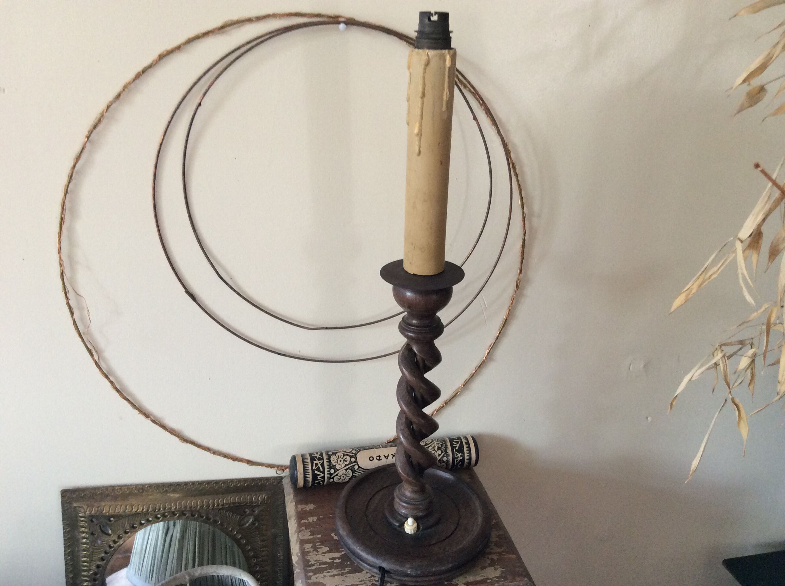 Wooden lamp foot