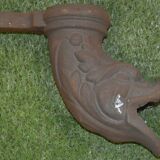 Cast iron gutter descent