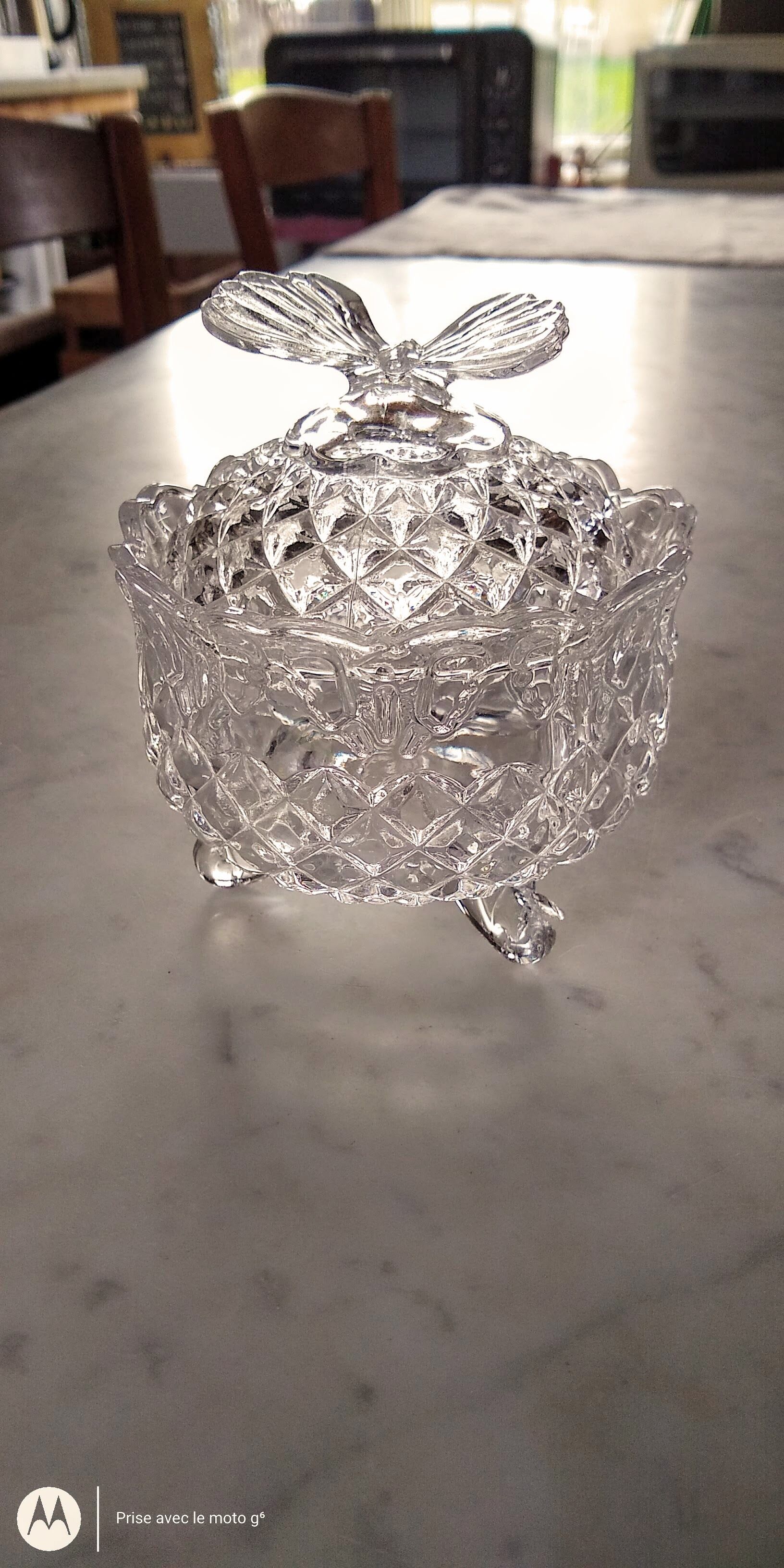 Glass bonbonnière cut with a butterfly pattern