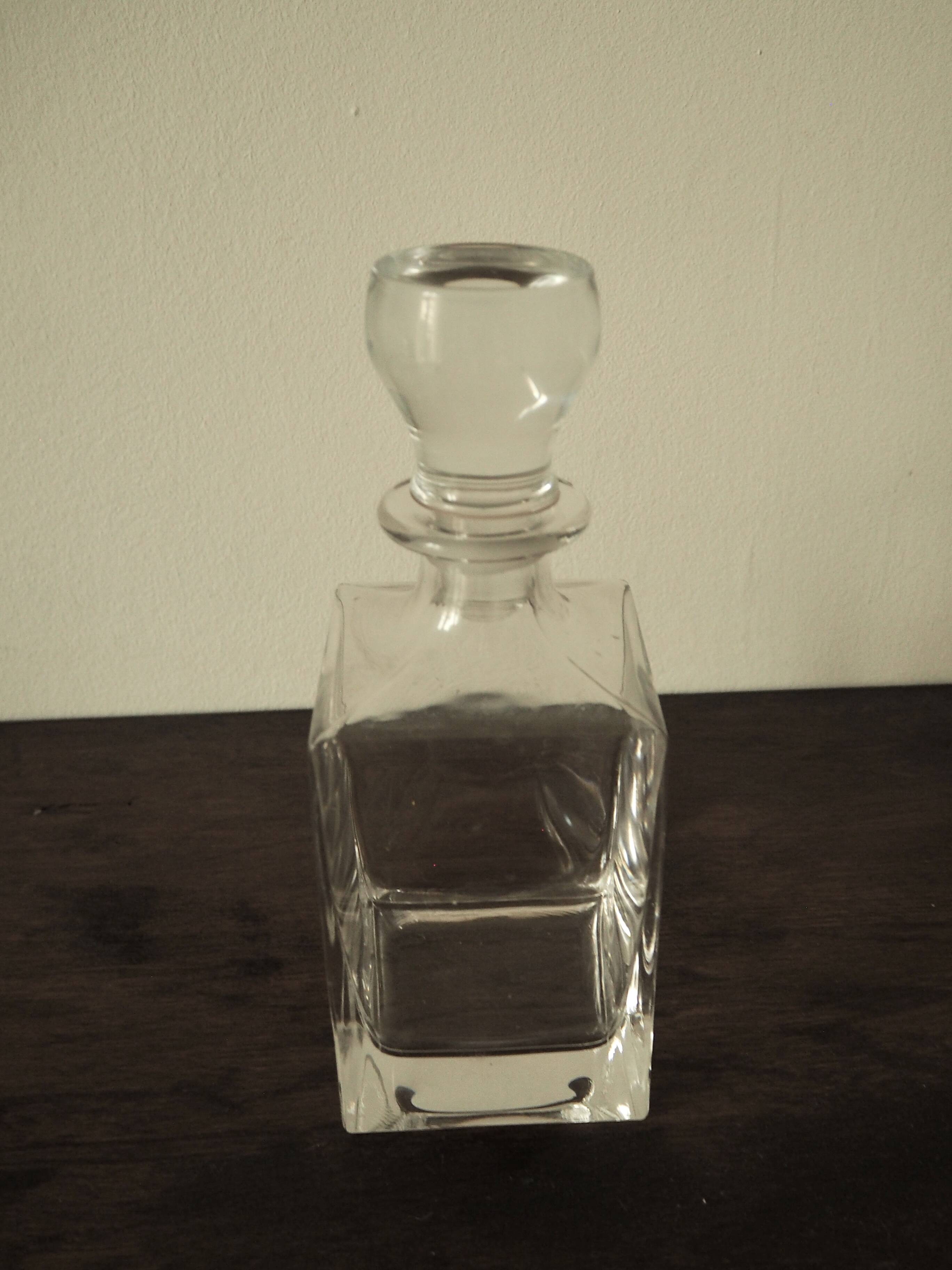 Carafe à whisky en verre lisse