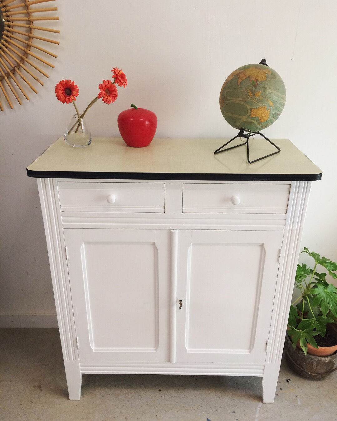 Vintage parisien  buffet