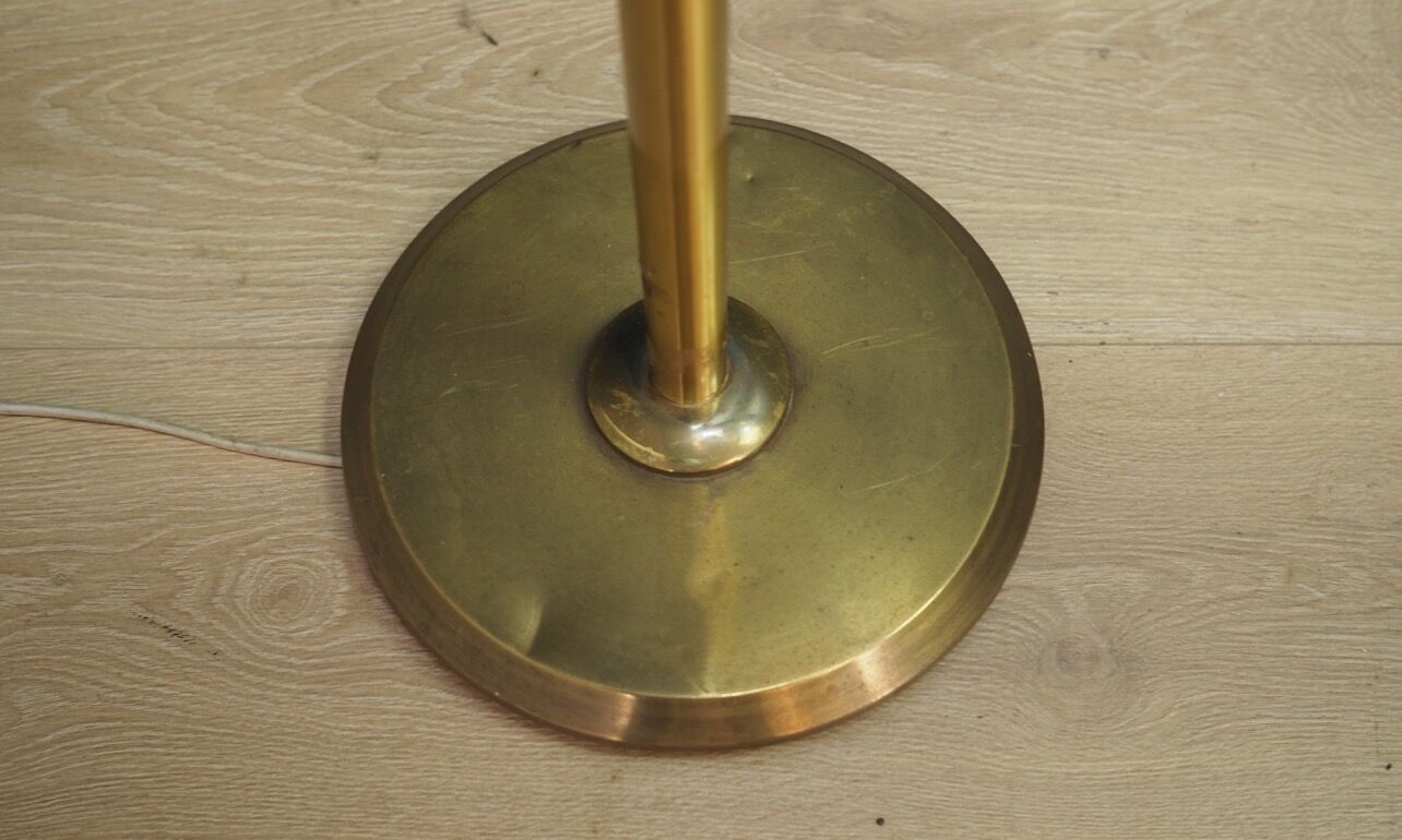 Lampadaire style scandinave en teck et opalin G. Reggiani