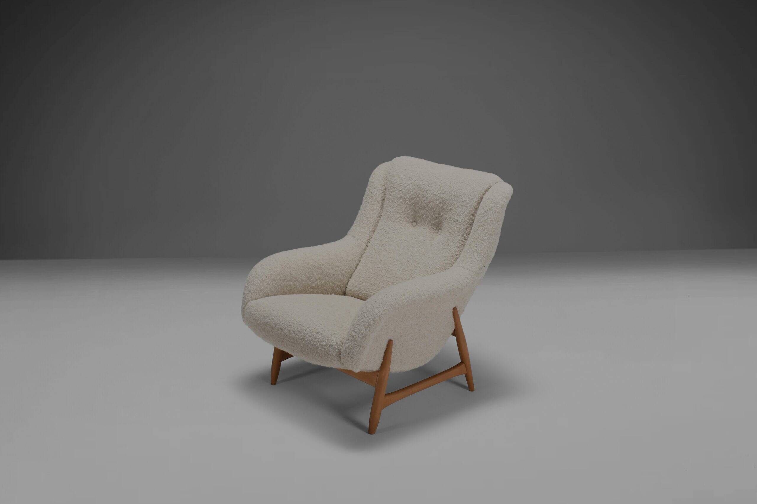 Rare lounge chair by Bengt Ruda for Artifort in wool fabric, Holland 1960s