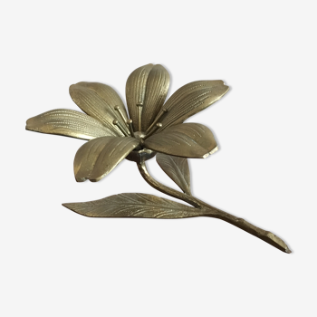 Brass flower