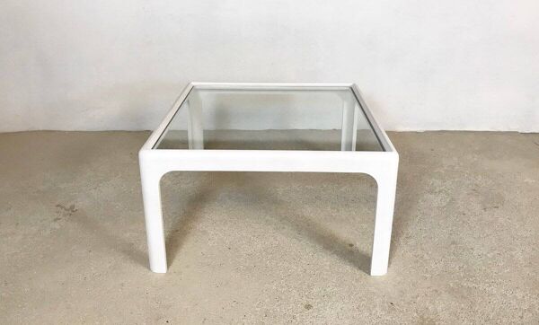 Table basse avec plateau en verre par Peter Ghyczy pour la collection Horn, années 1960.