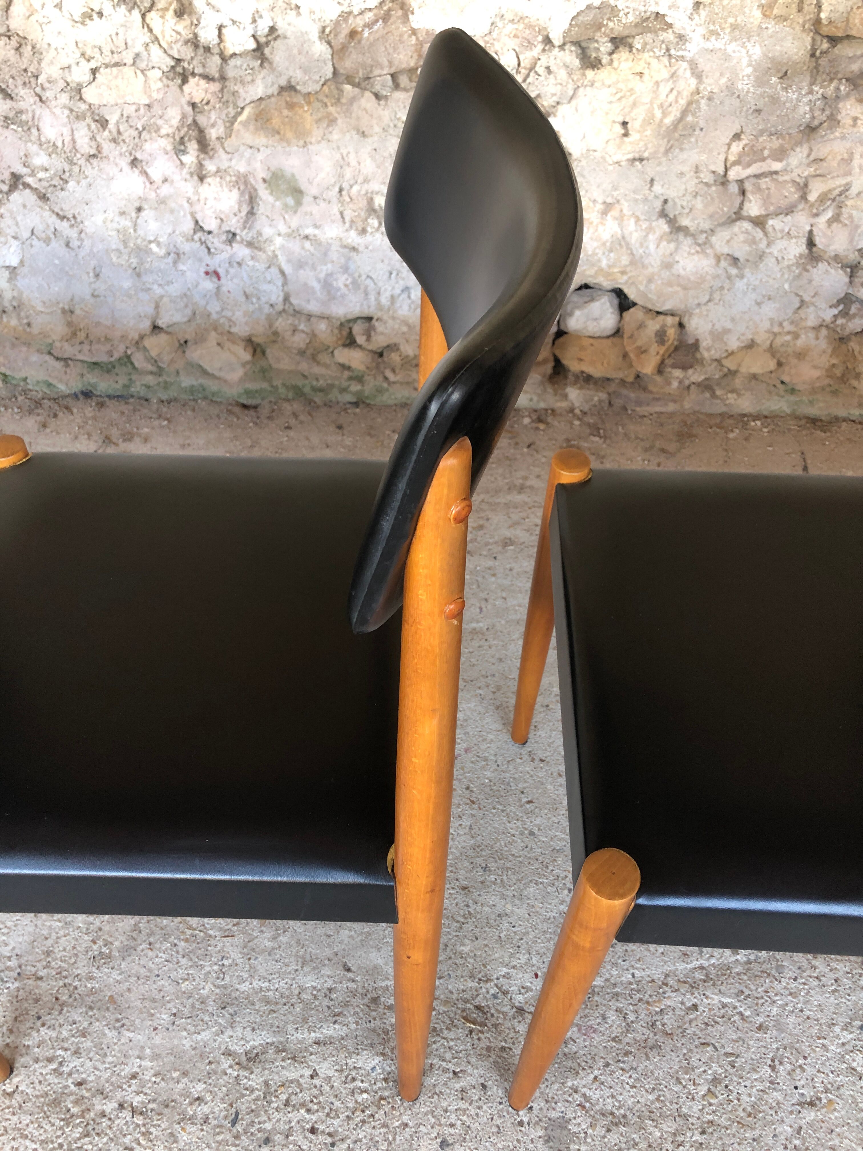 Set of 4 Scandinavian style dining chairs, circa 60