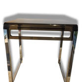 Petite table en plexi