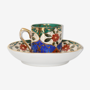 Porcelain cup and undercup