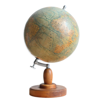 Globe terrestre mappemonde J. Forest pour Girard Barrère et Thomas sur socle en bois, années 50