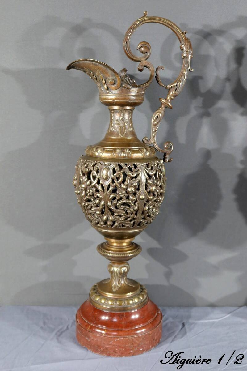 Pair of bronze ewers, art nouveau – 1910