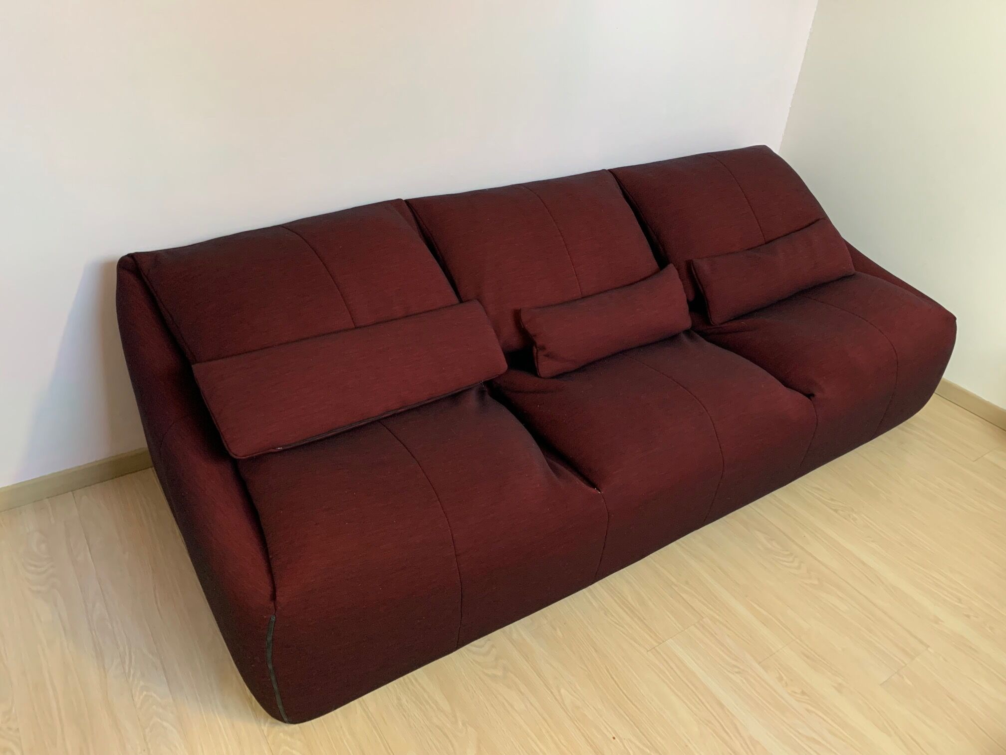 Plumy sofa by Annie Hiéronimus for Cinna , burgundy