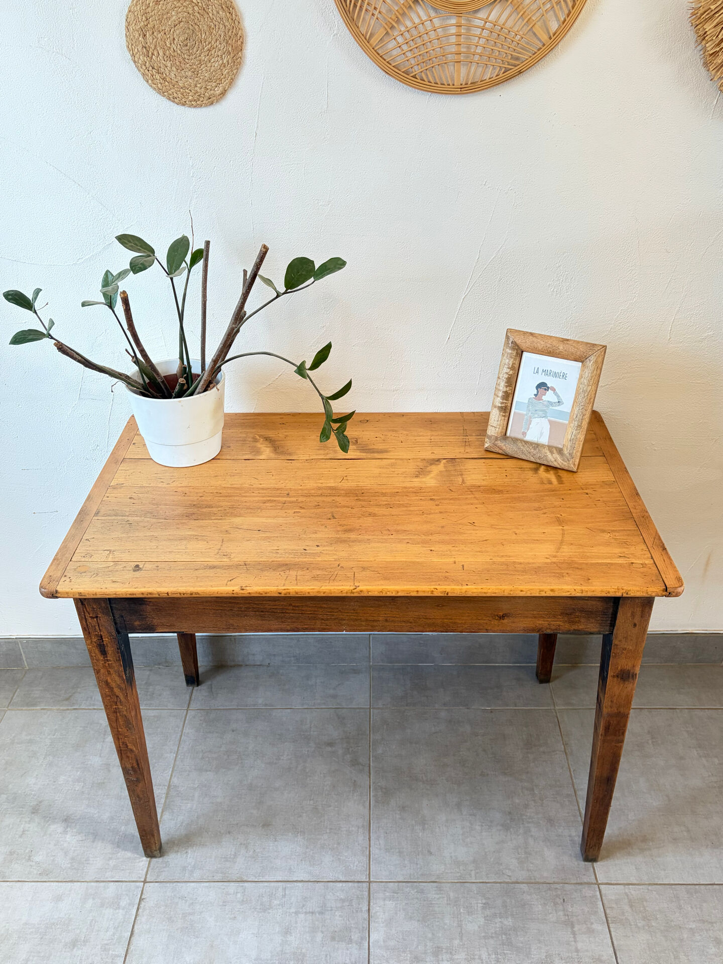 Farmhouse table / vintage desk