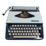 Consul typewriter model Carola