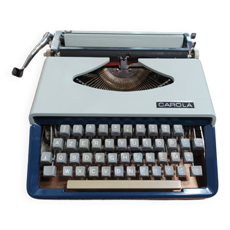 Consul typewriter model Carola
