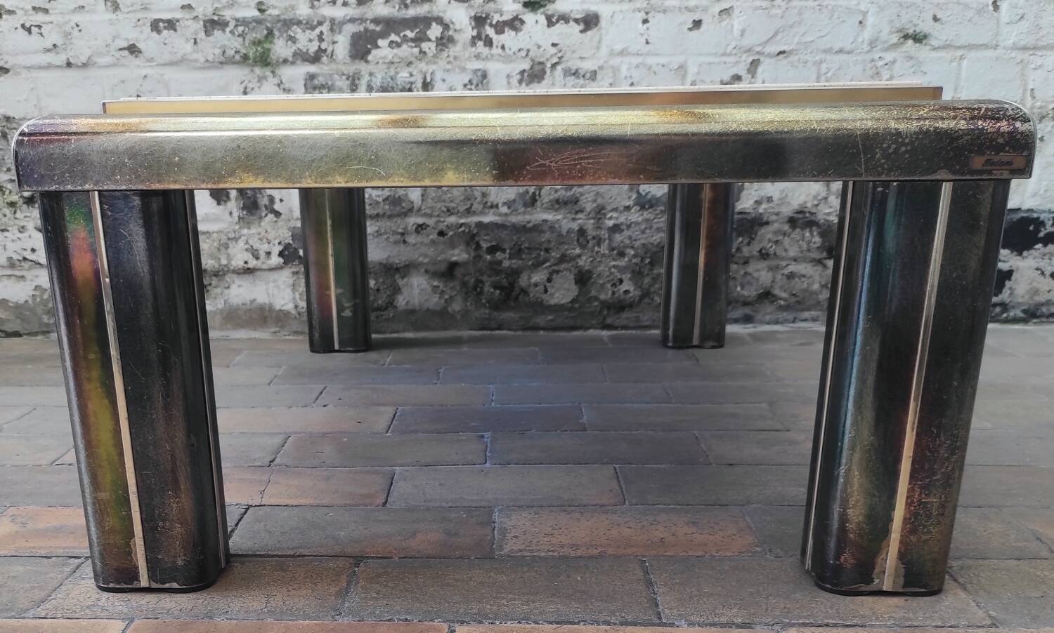 Vintage coffee table "Fedam"