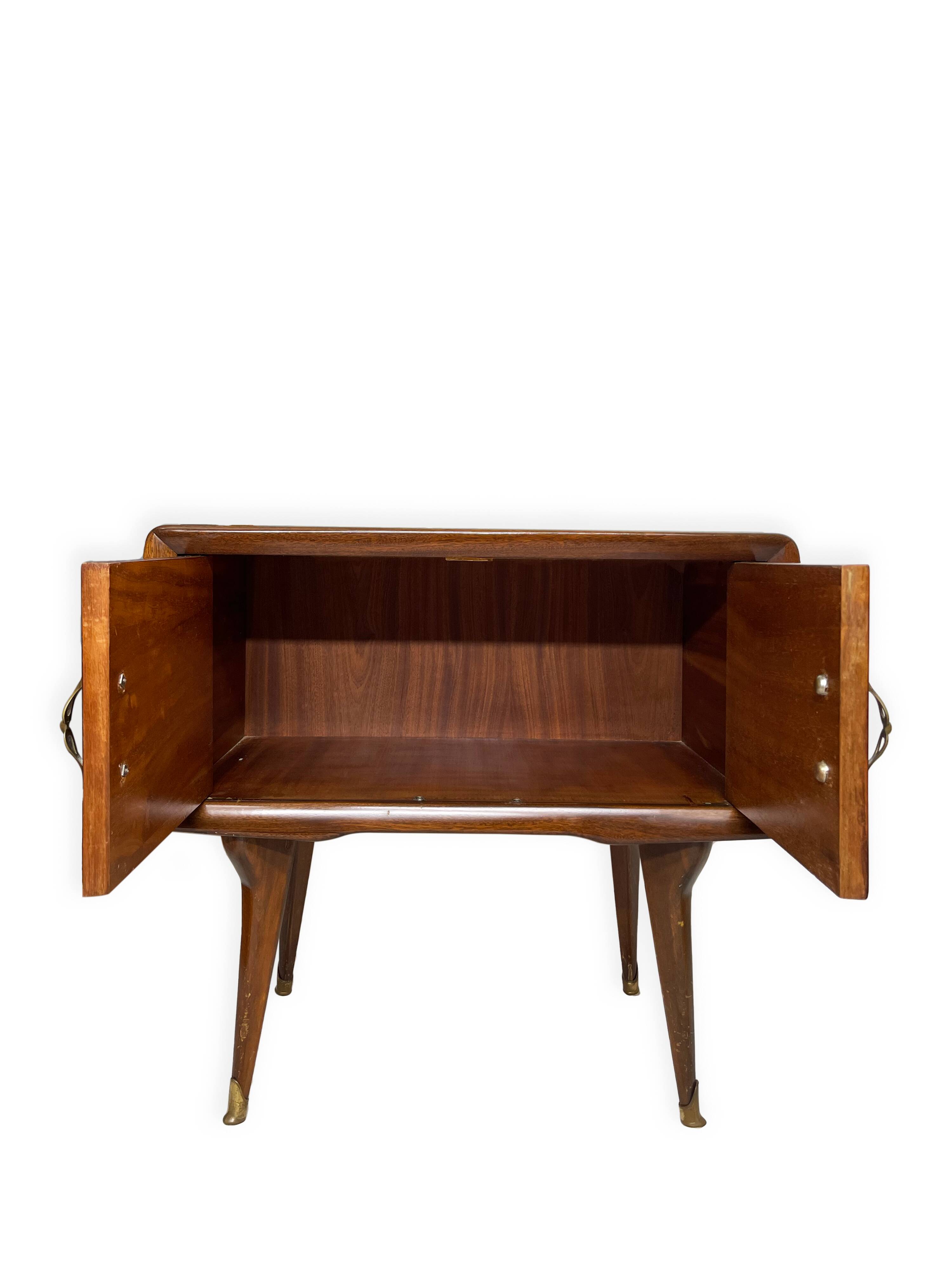 Tables de chevet, années 1950