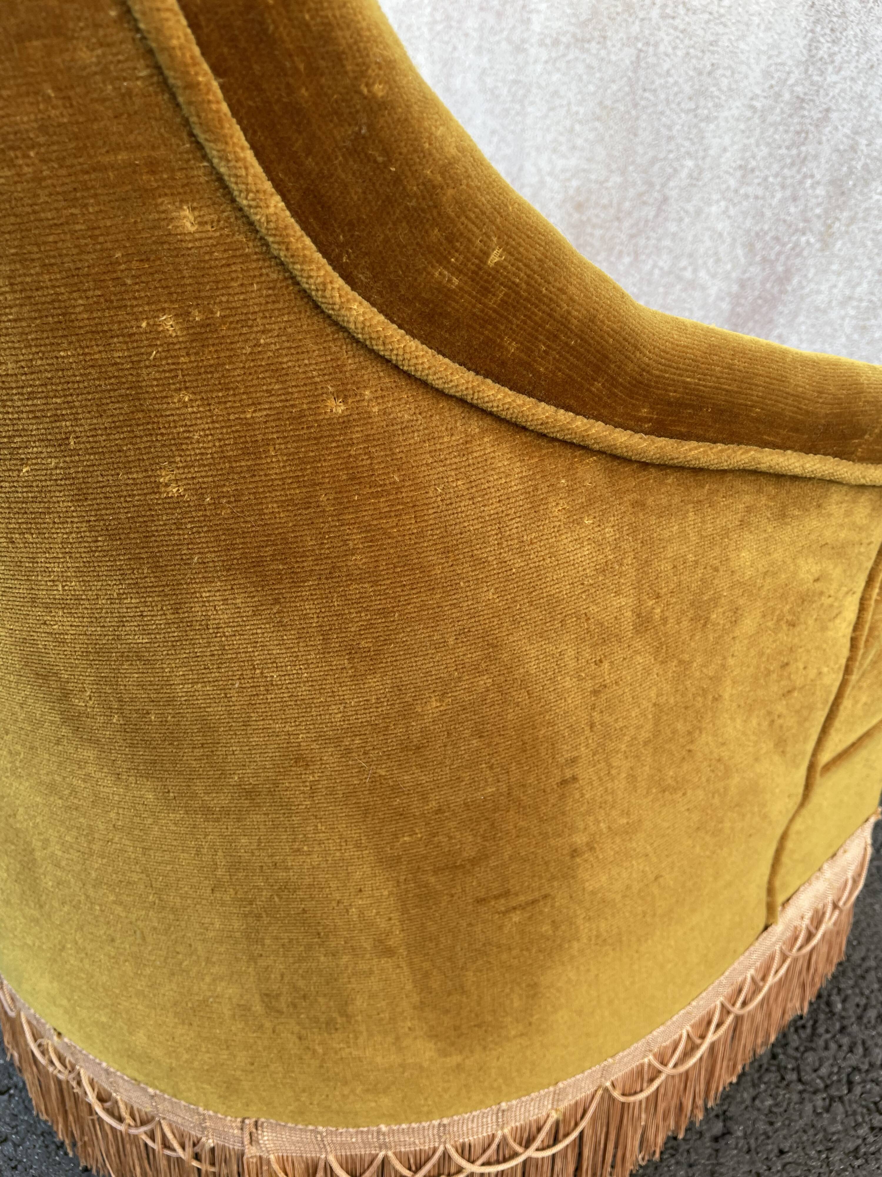 Padded golden yellow velvet toad