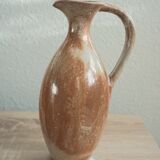 Sandstone pitcher
