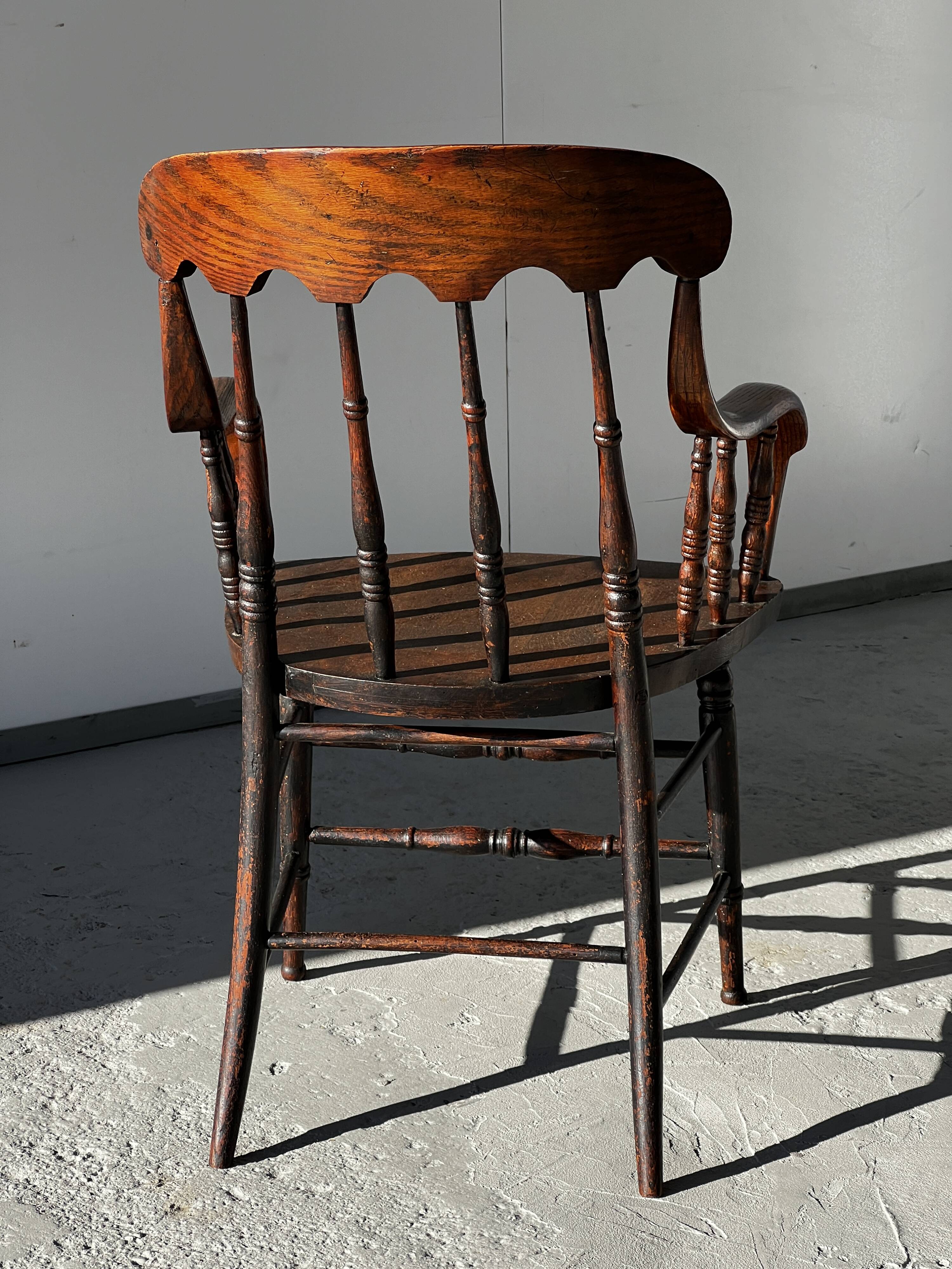 Fauteuil Windsor en bois tourné XXIXème