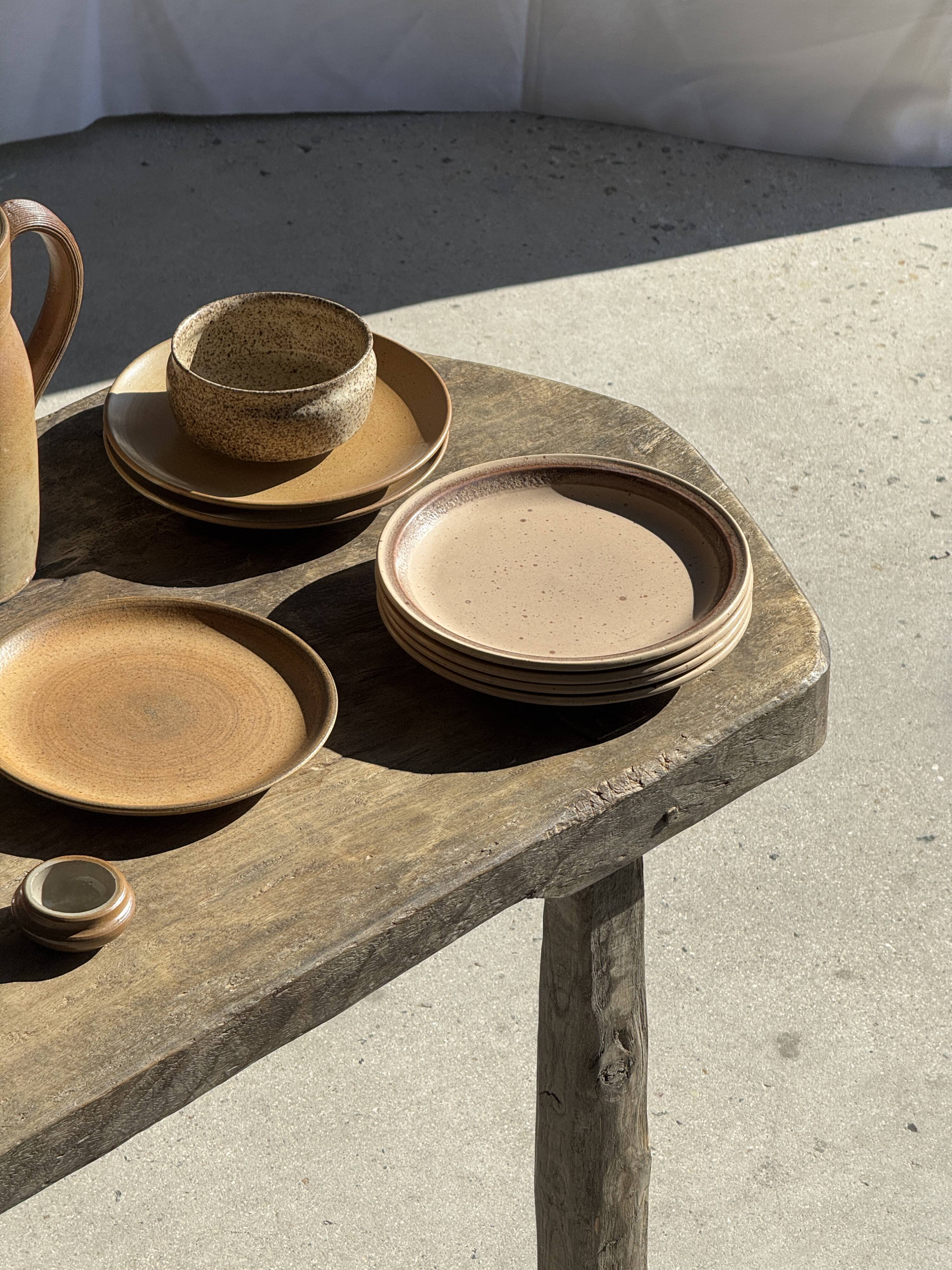Lot de 4 assiettes à dessert en grès beige liseré brun Sarreguemines grès