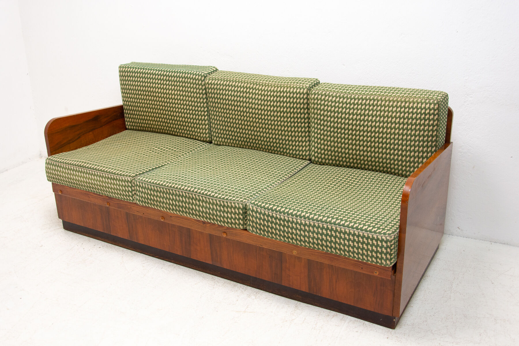 mid century folding sofabed by jindřich halabala for up závody, 1950´s