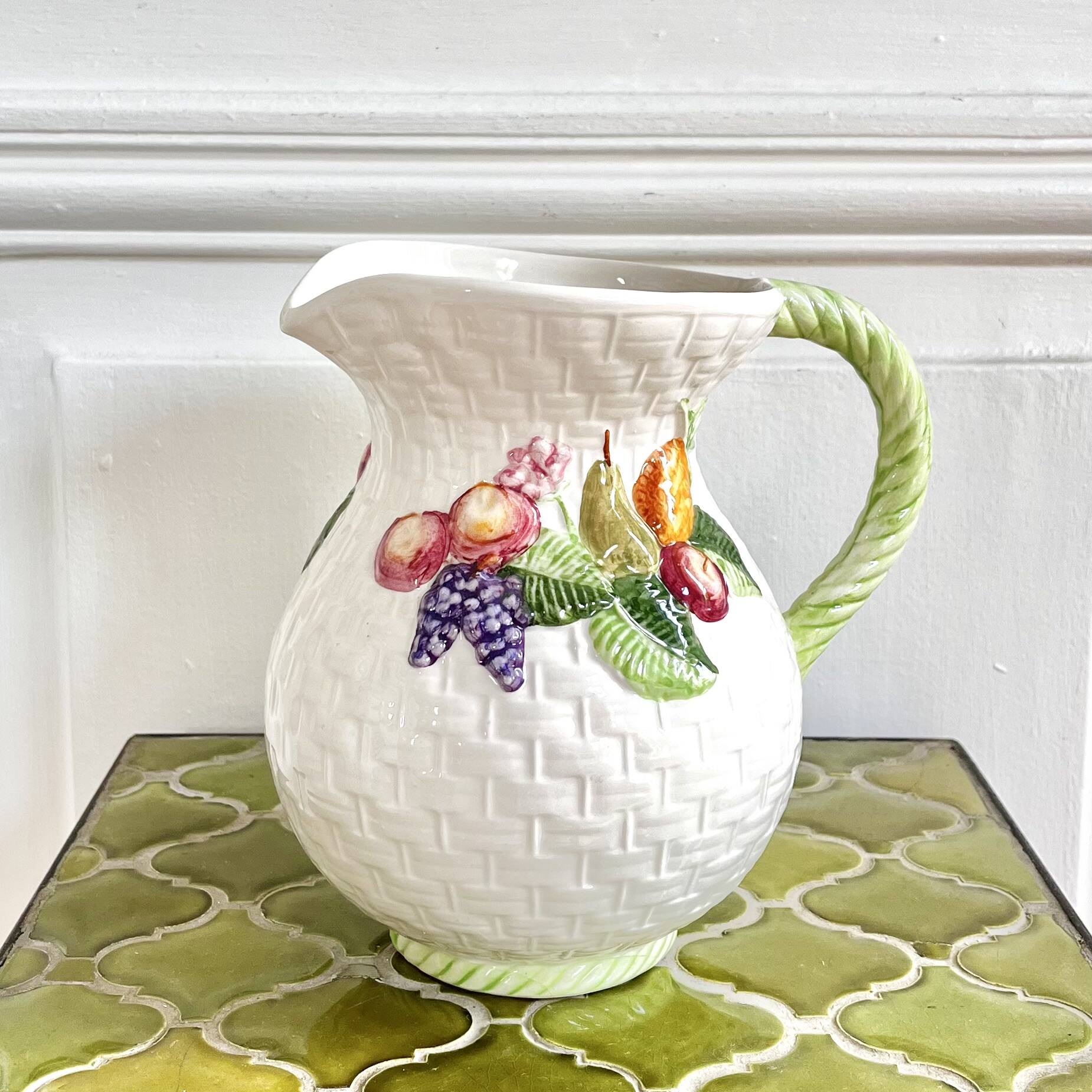 Fruit basket slushie pitcher