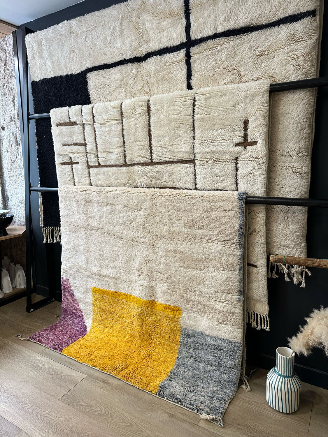 Berber rug Beni Ouarain 250cm x 150cm