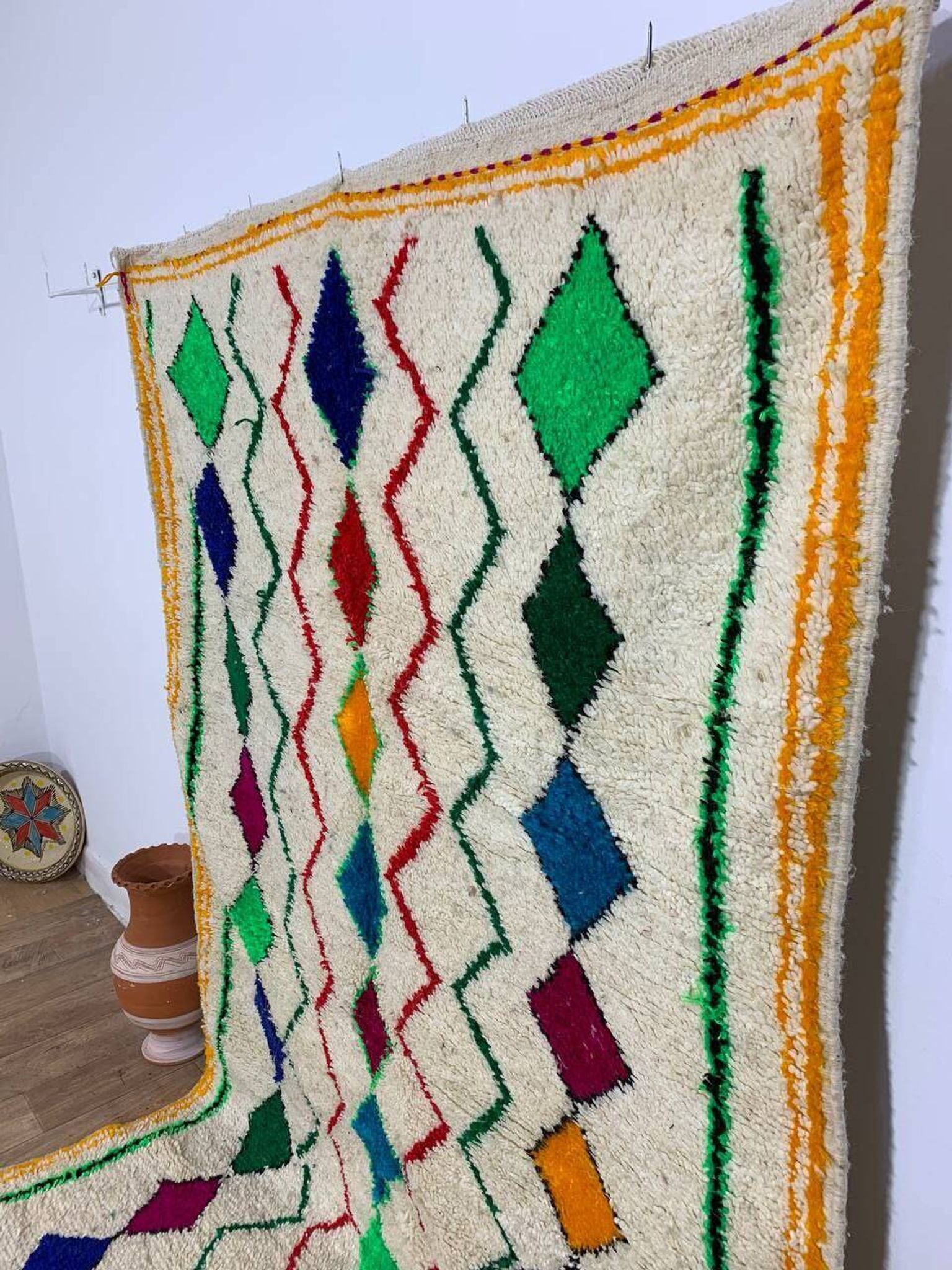 Tapis berbère marocain artisanal fait main 254 X 152 CM