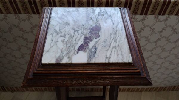 Sellette en bois massif avec plateau en marbre