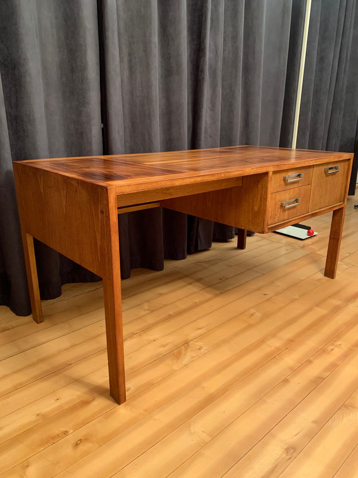 Desk designed by Michael Taylor, Baker Furniture, USA, 1960s