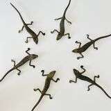 Bronze lizard knife holder