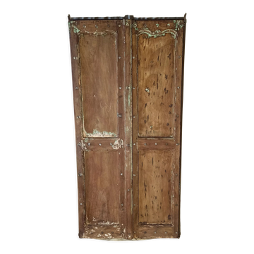 Porte ancienne en bois