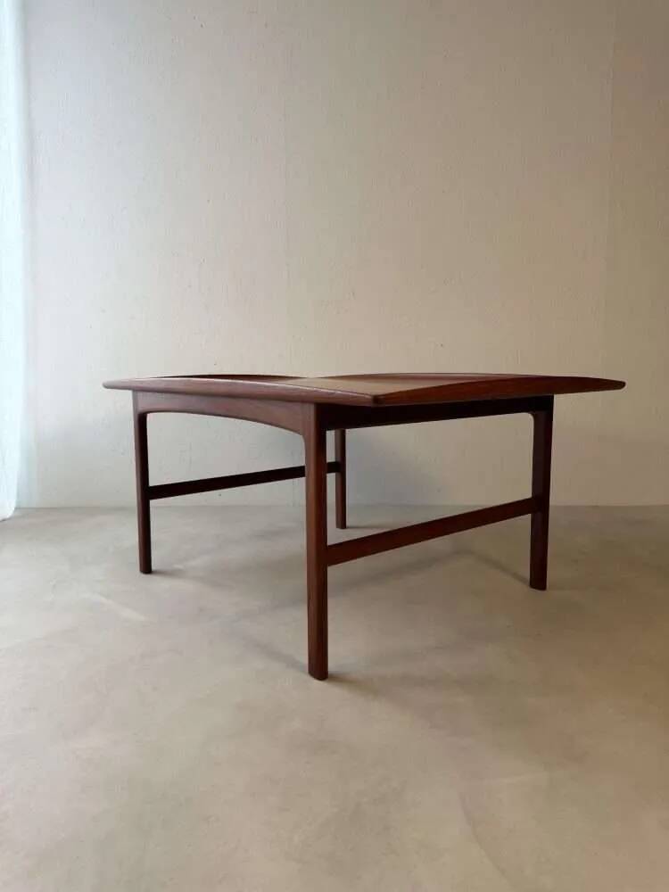 Swedish design coffee table Tingströms Frisco 1960s