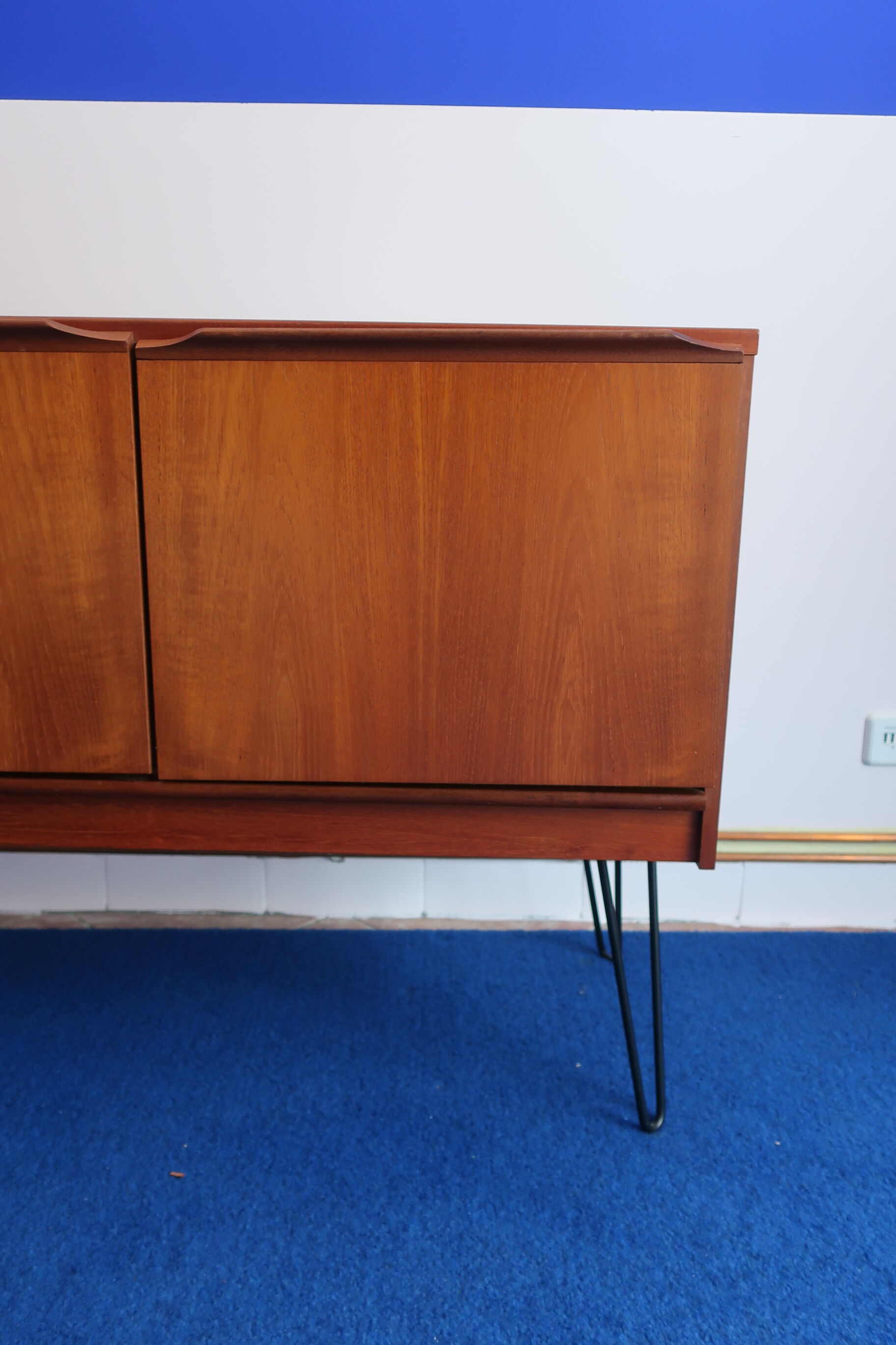 Teak sideboard of 60