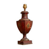 Pied de lampe en tôle peinte