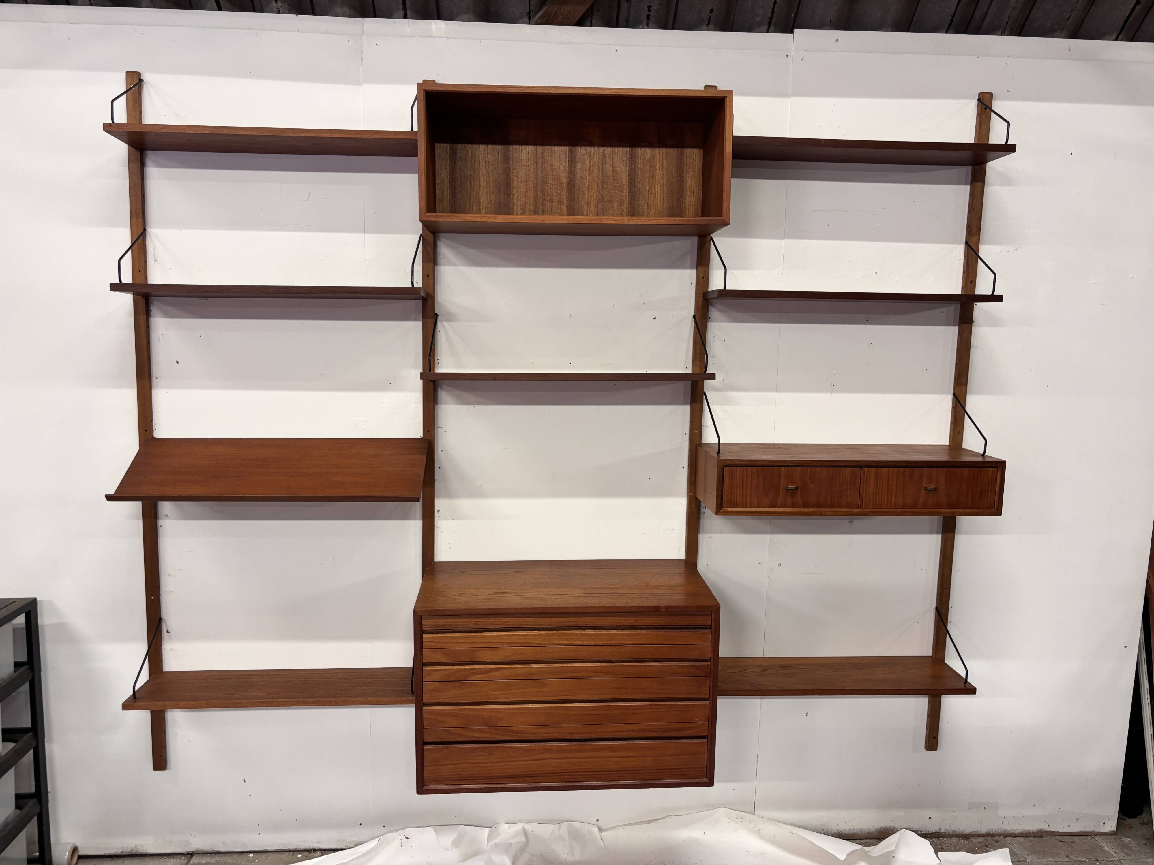 Vintage Poul Cadovius Royal System wall system wall unit