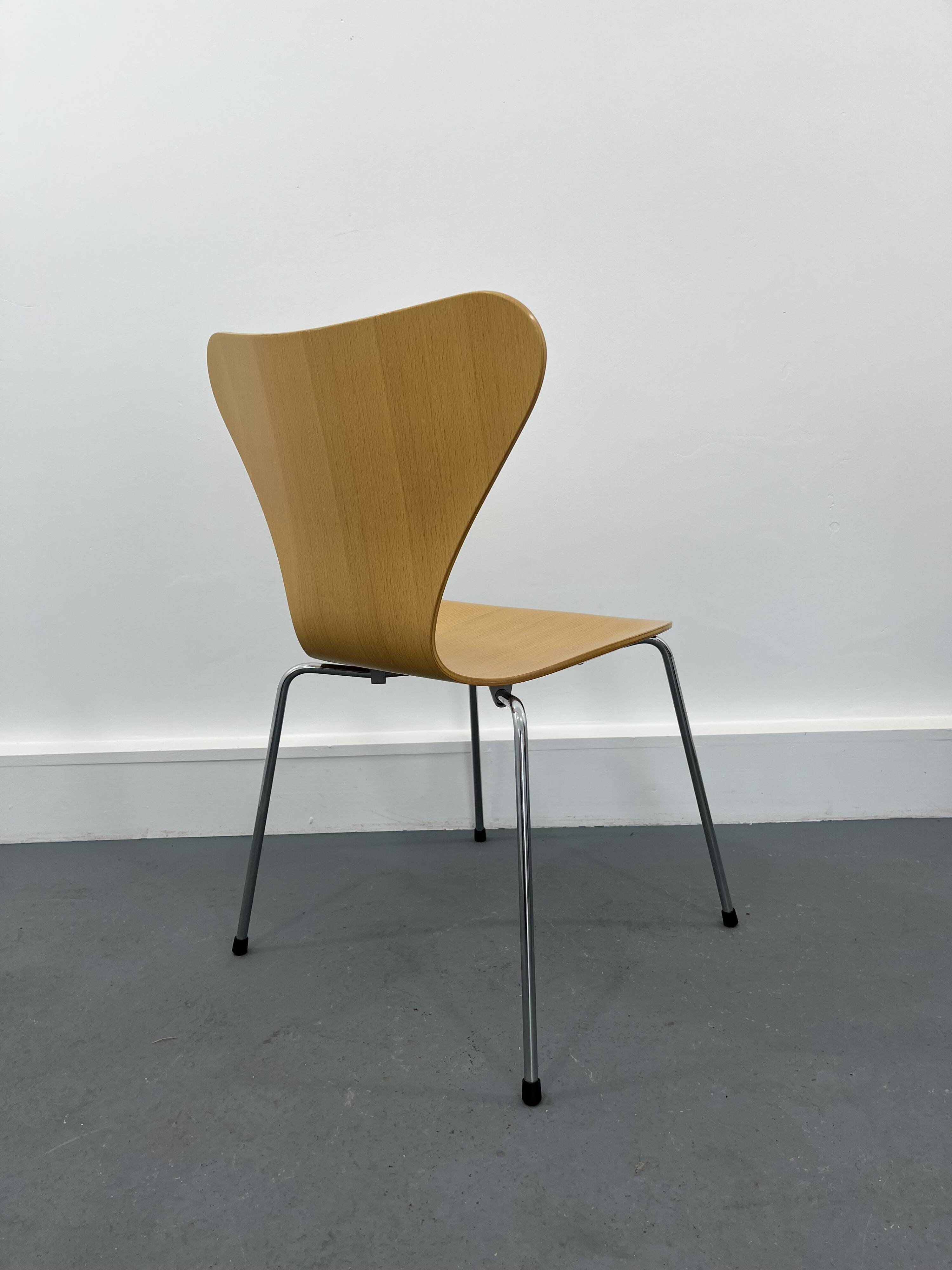 Chairs 3107 by Arne Jacobsen for Fritz Hansen, 1990s
