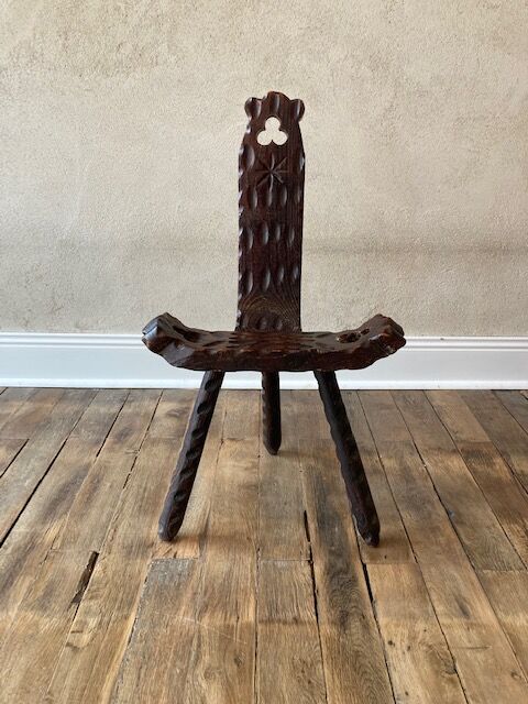 Wooden tripod chair from the 50s/60s