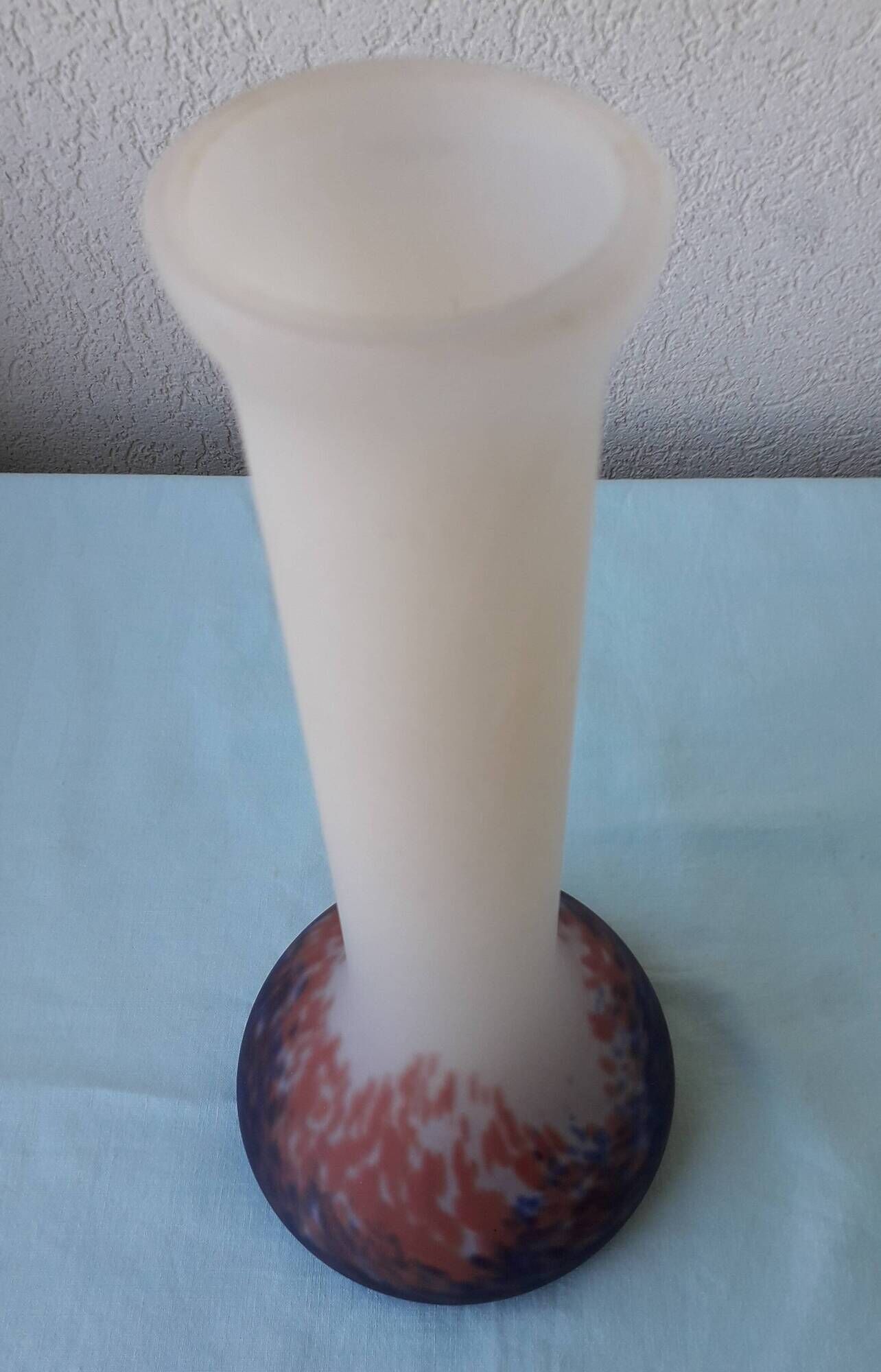 Glass paste vase