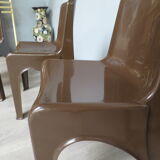 5 gilac chairs monobloc 70s