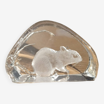 Figurine de souris en cristal de Mats Jonasson.