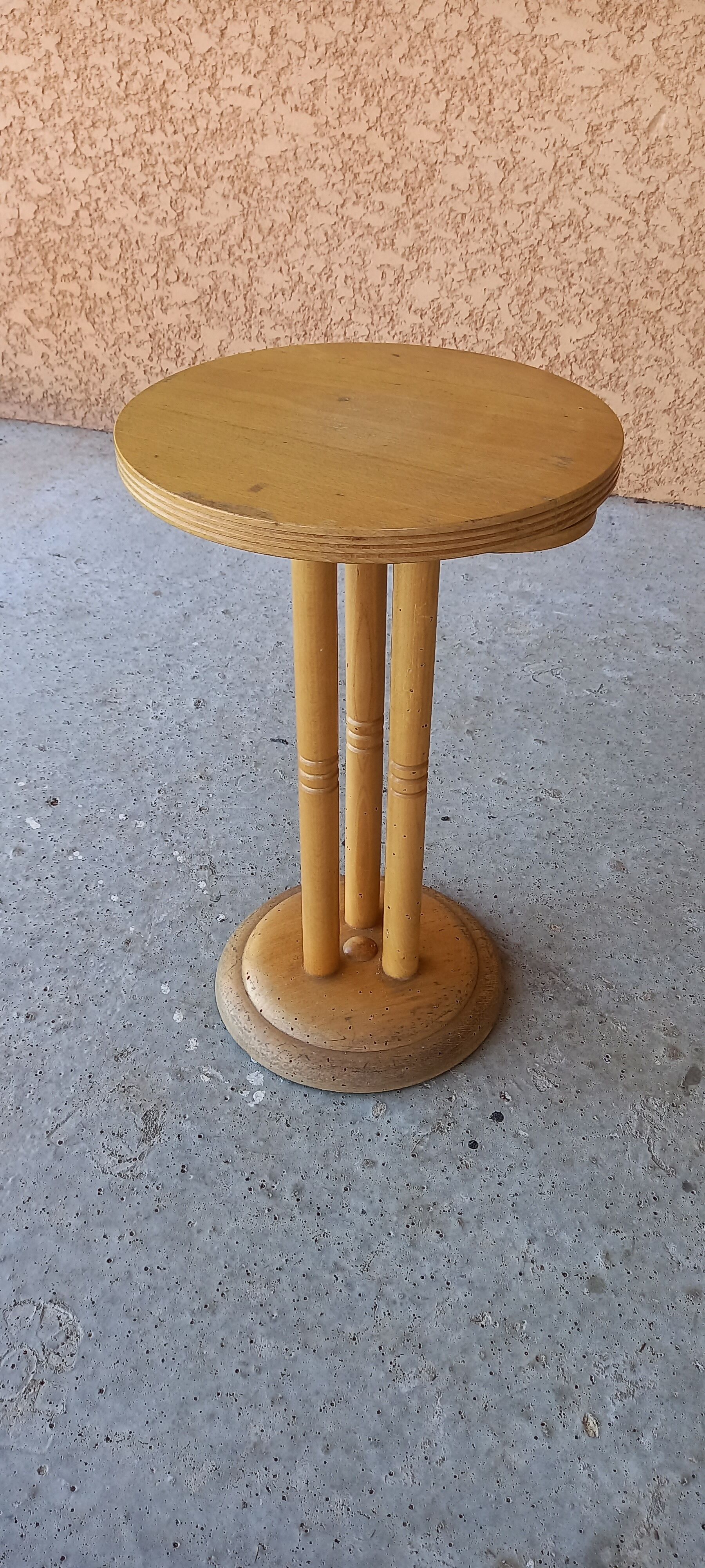 Small smoker's table, side table, Scandinavian blond wood, tripod, vintage 70'