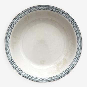 Hollow iron clay dish model 4014 Saint Amand