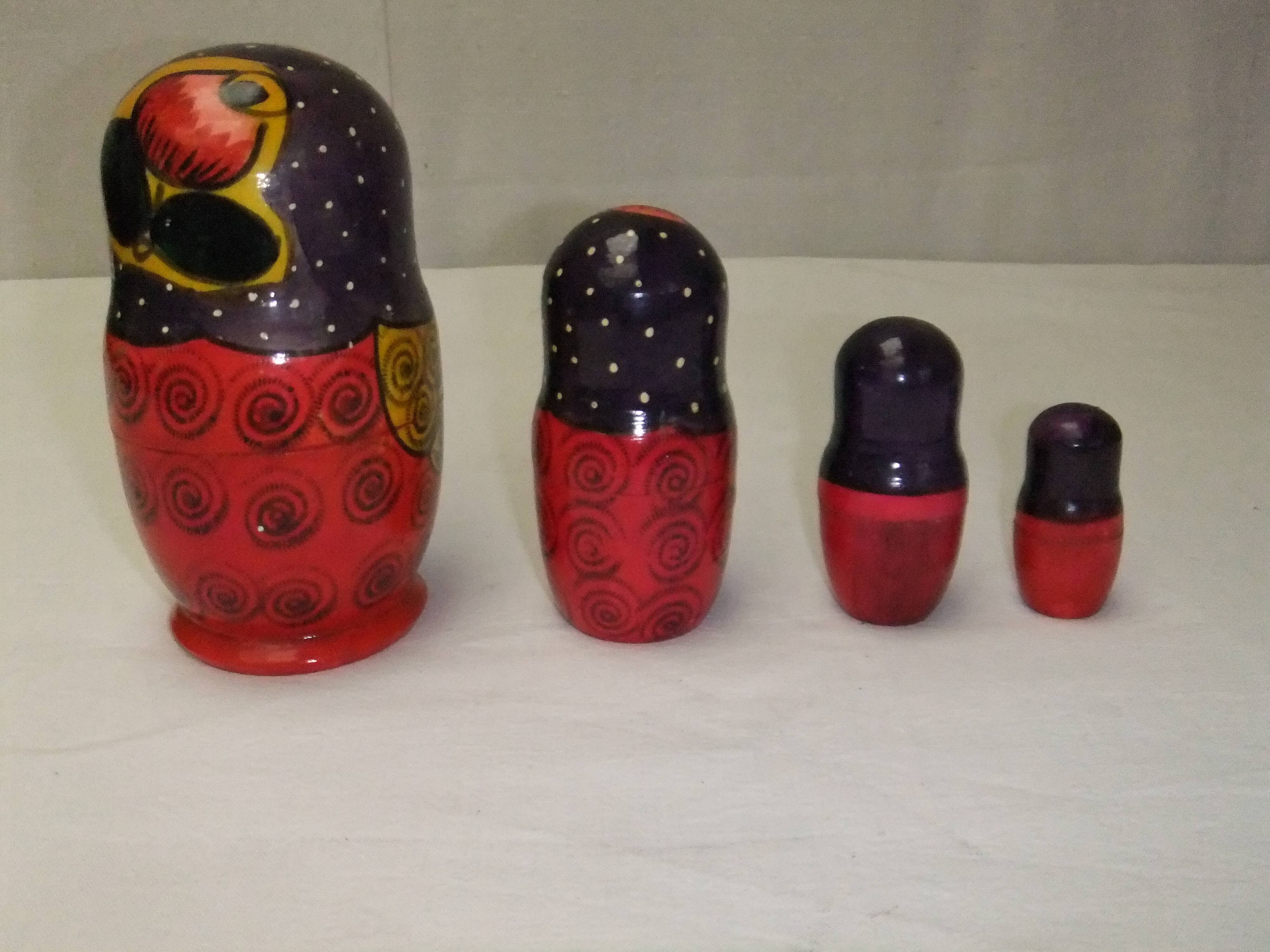 Poupees russes en bois matriochka decor de fleurs