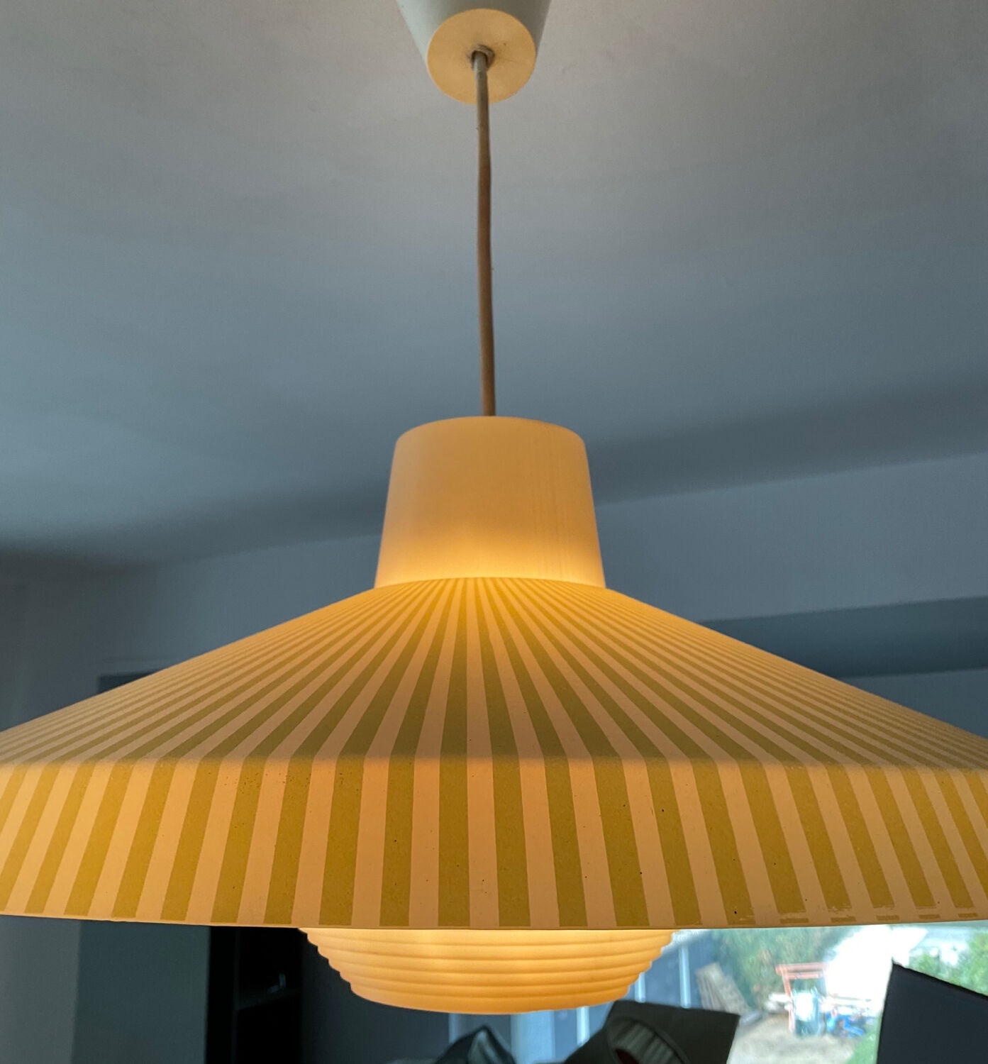 Saucer pendant light from the 60s and 70s