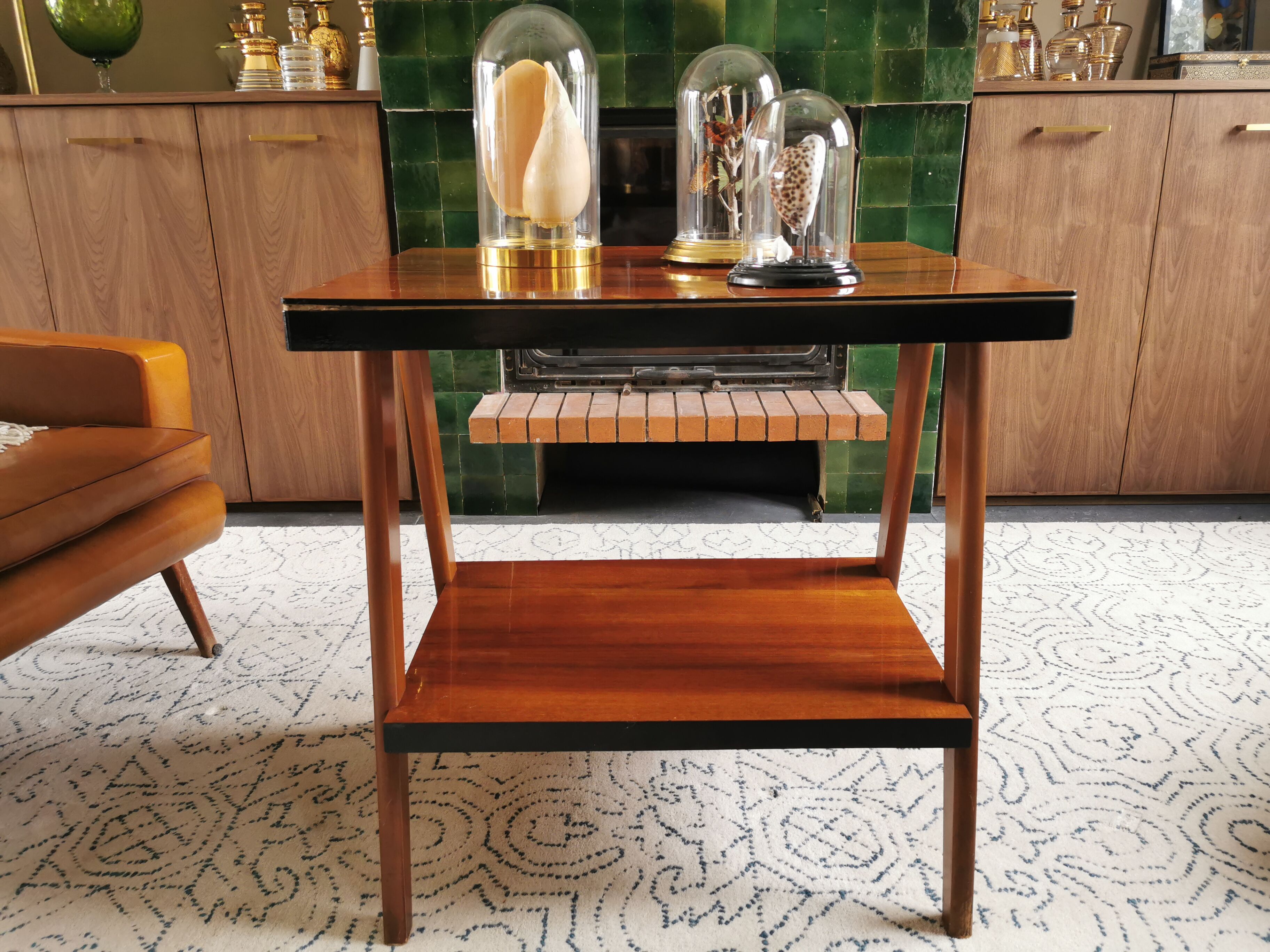Healing Art Deco colonial style